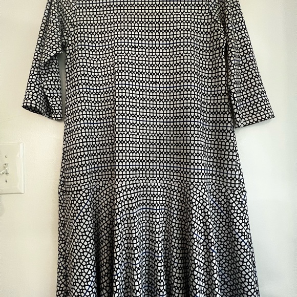 Leota drop waist dress - Picture 3 of 4